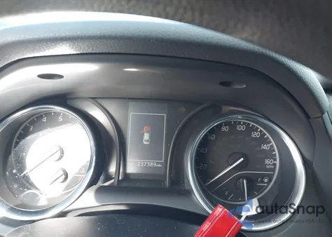 2019 Toyota Camry Le from USA, damaged, VIN 4T1B11HK7KU752352